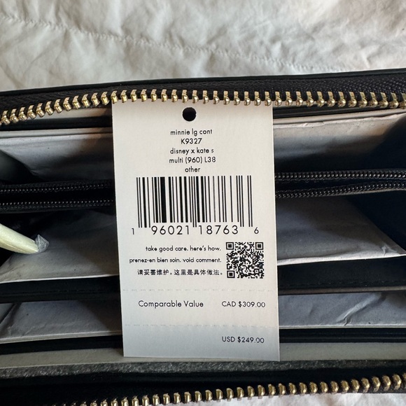 NWT Kate Spade x Disney comic strip wallet - Picture 5 of 7